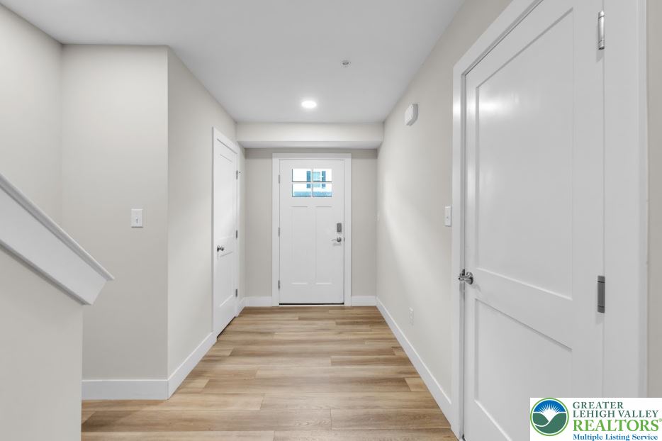 819 Palmer Street Property Photo 3