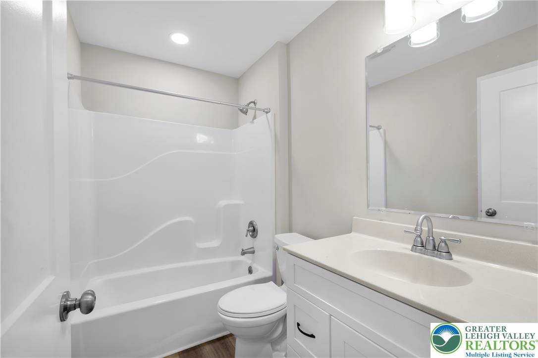 819 Palmer Street Property Photo 17