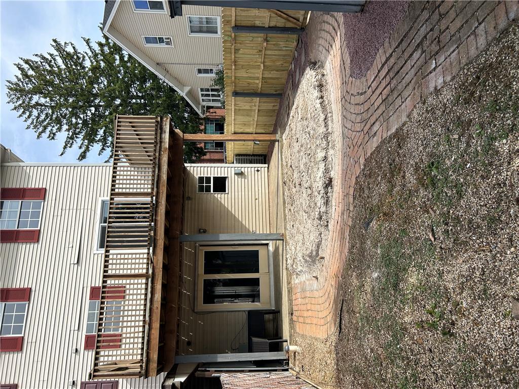 740 North Quebec Street Property Photo 16