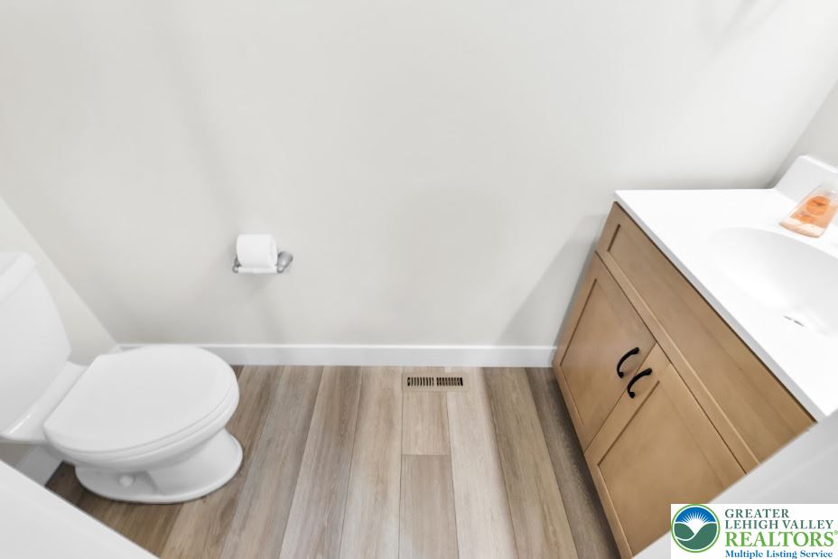 813 Palmer Street Property Photo 15