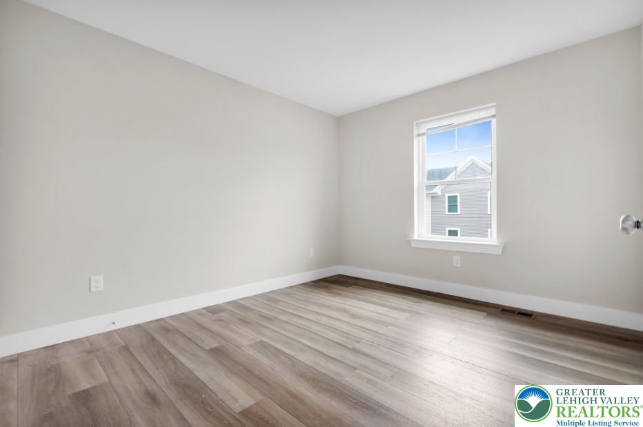 813 Palmer Street Property Photo 25