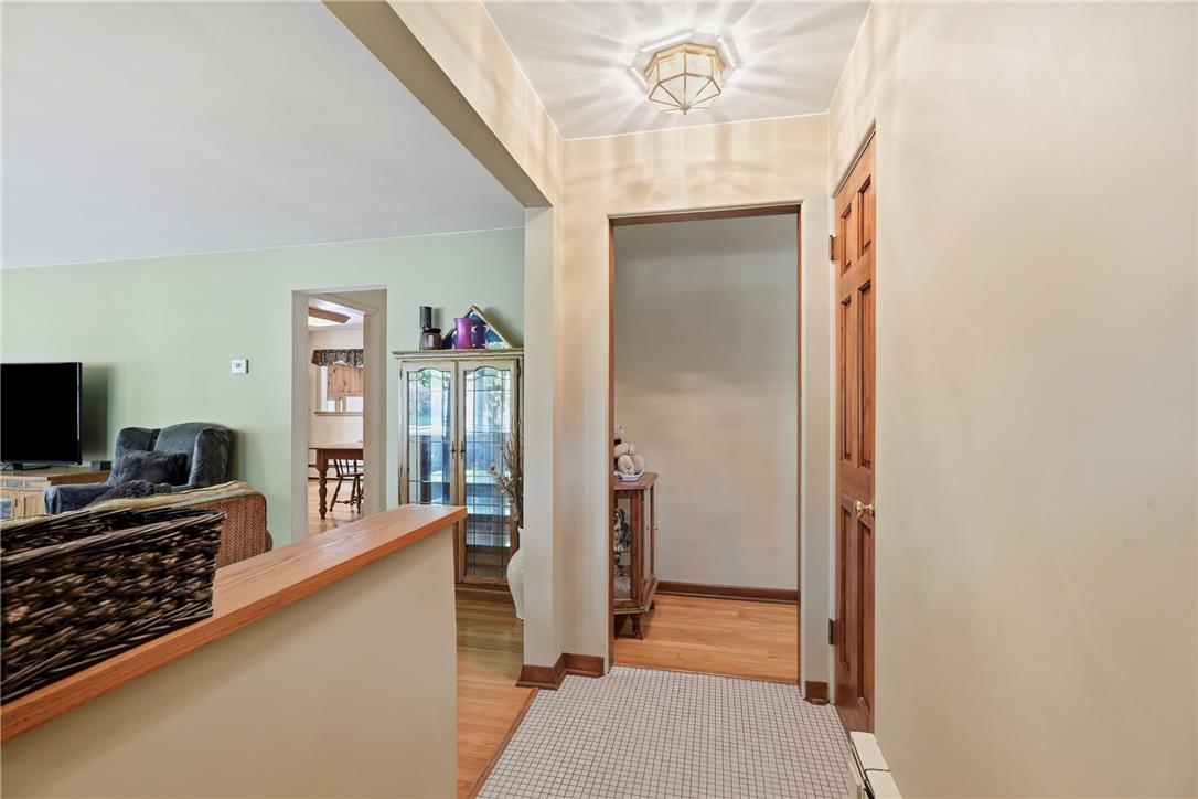 865 Bridge Street Property Photo 6
