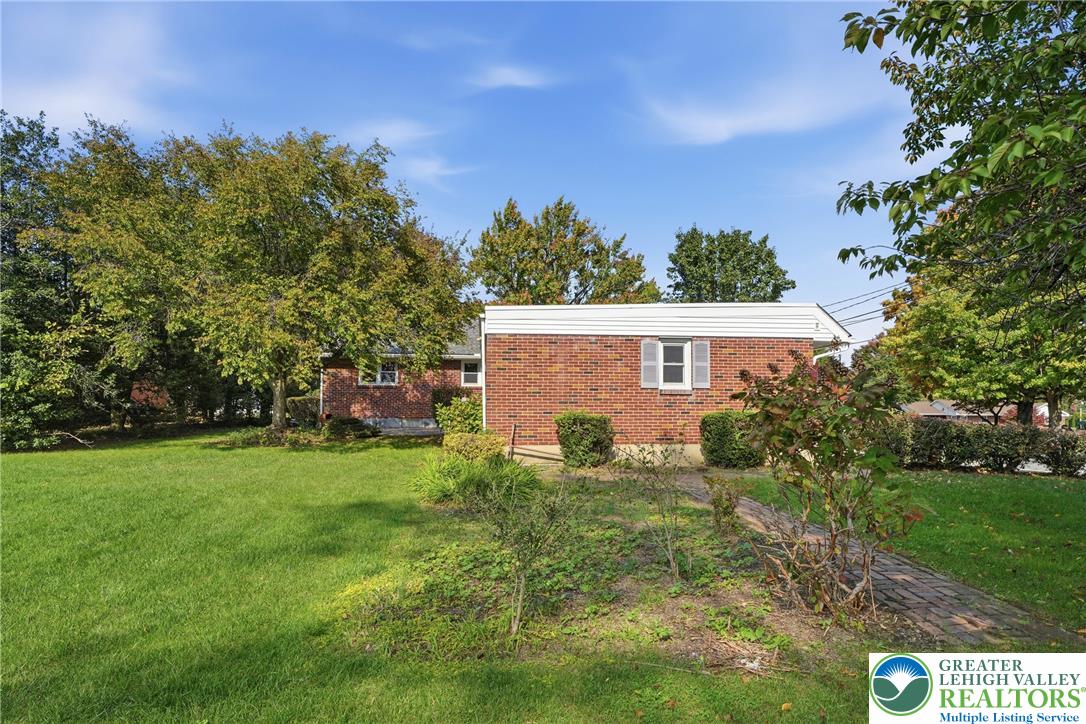 865 Bridge Street Property Photo 60