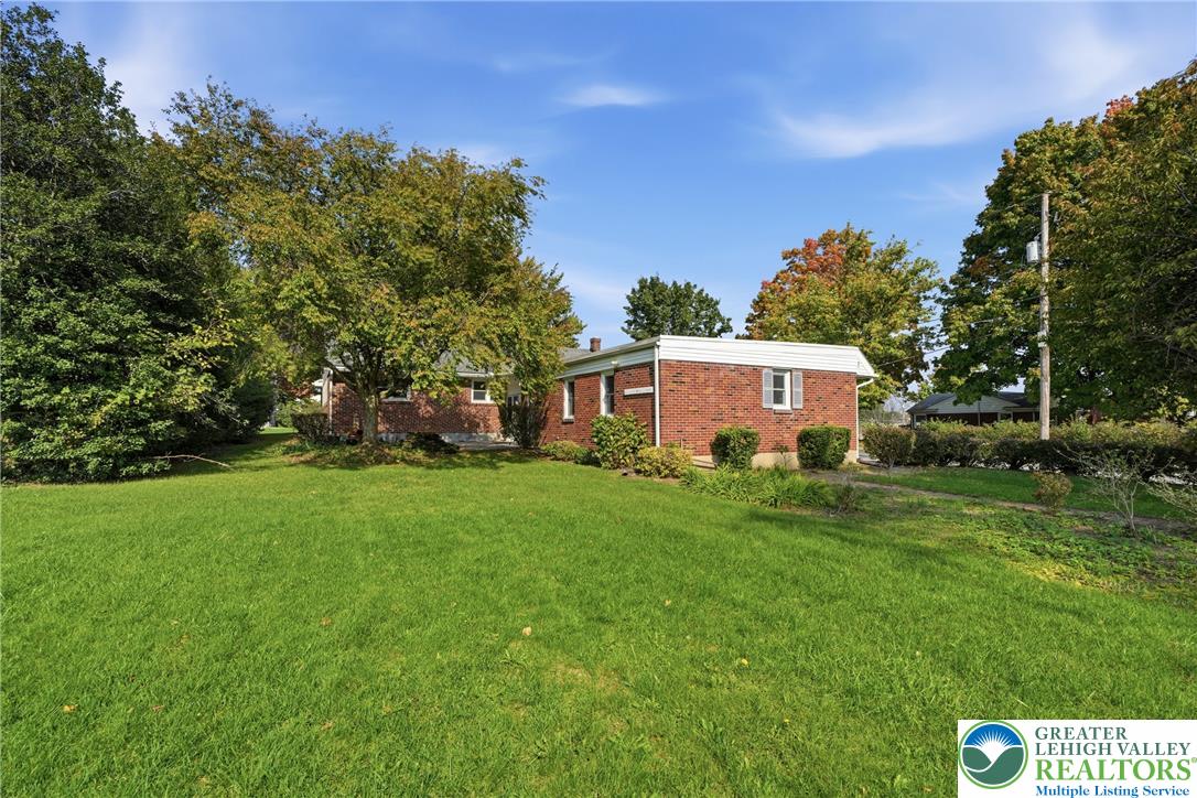 865 Bridge Street Property Photo 61
