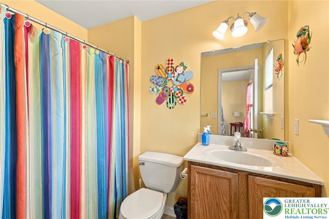 7120 Pioneer Drive Property Photo 27