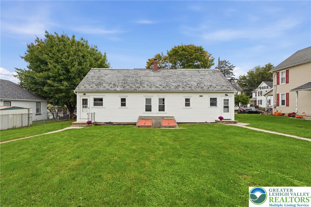4125 North Church Street Property Photo 15