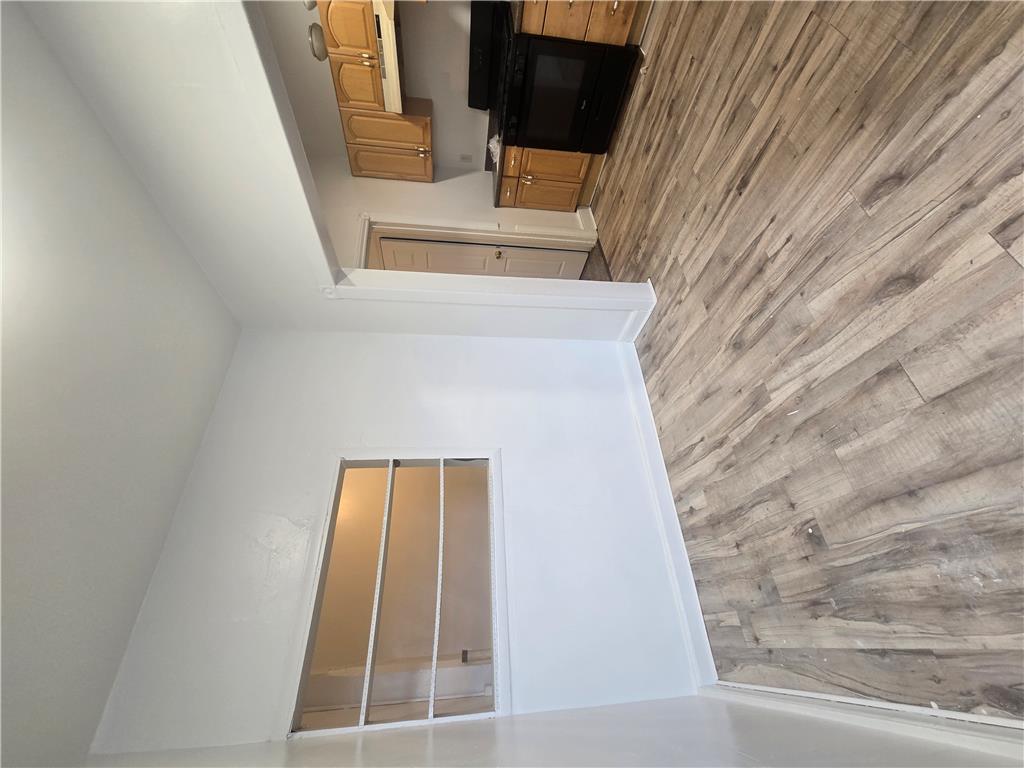 205 Front Street 3 Property Photo 8
