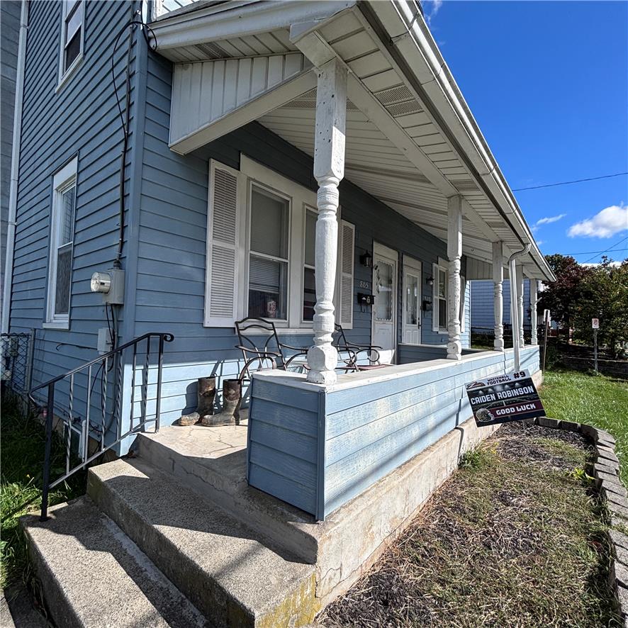 805 Washington Property Photo 4