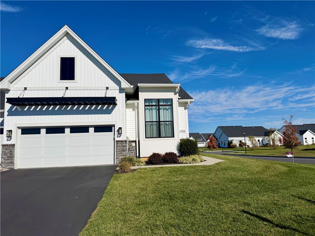 6955 Maple Drive Property Photo 1