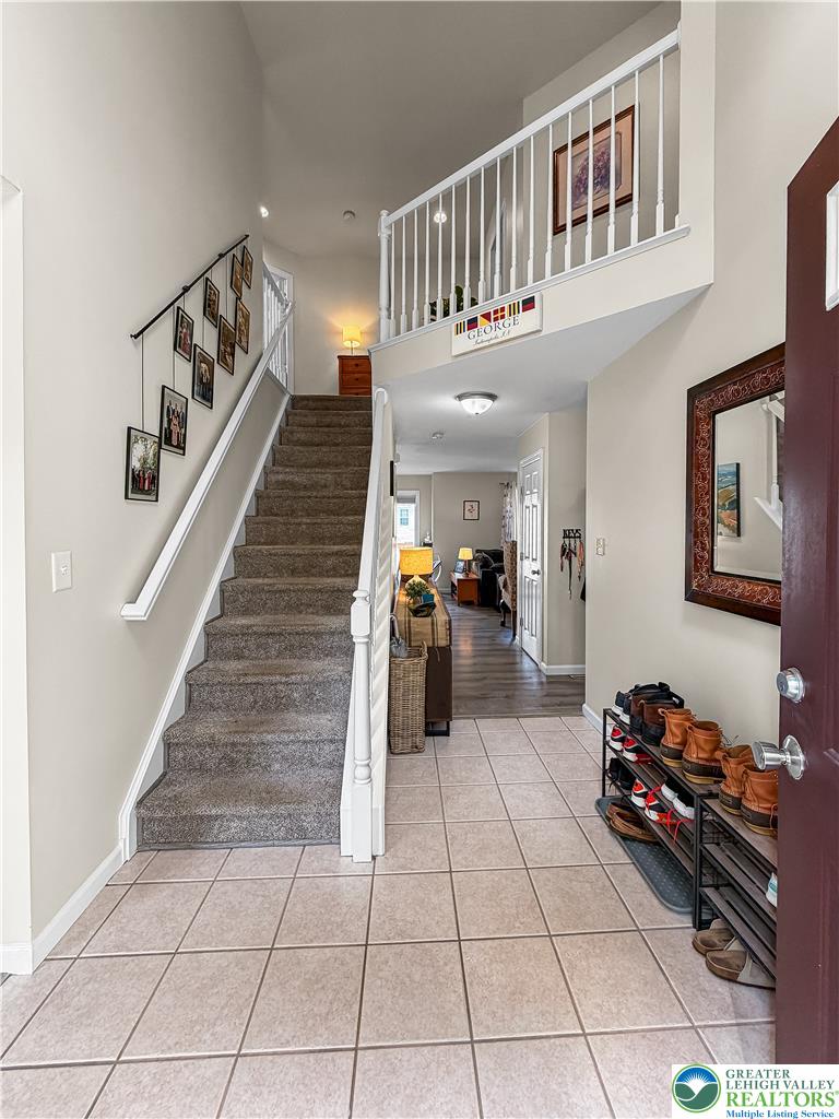 264 Oak Street Property Photo 2