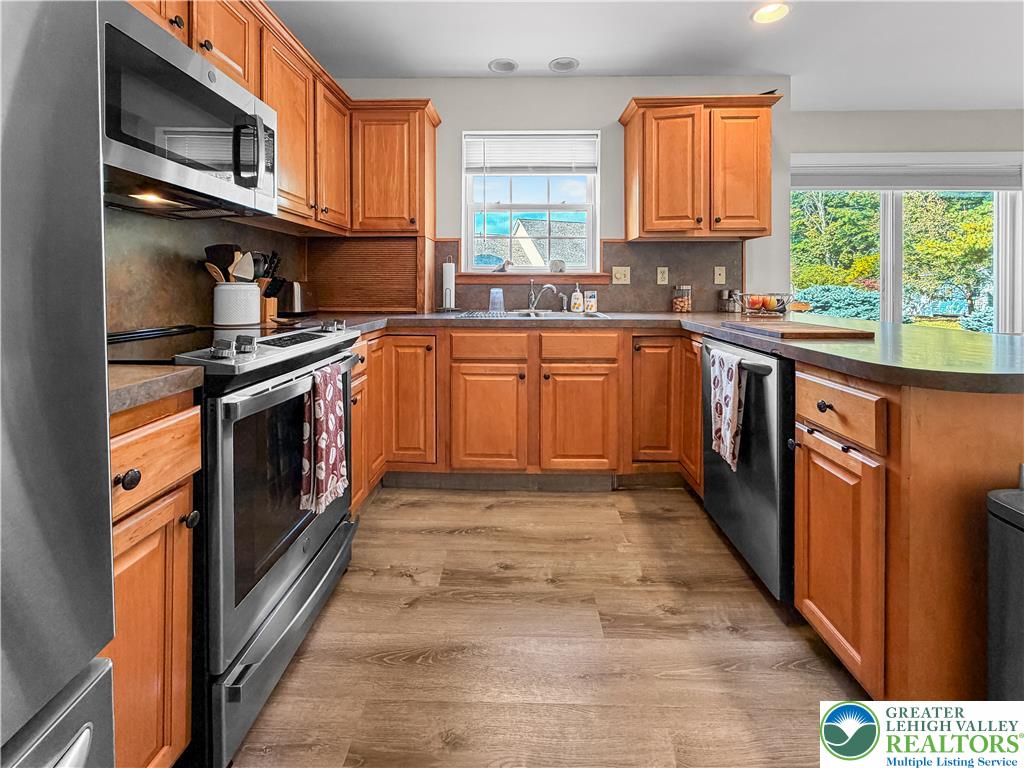 264 Oak Street Property Photo 10