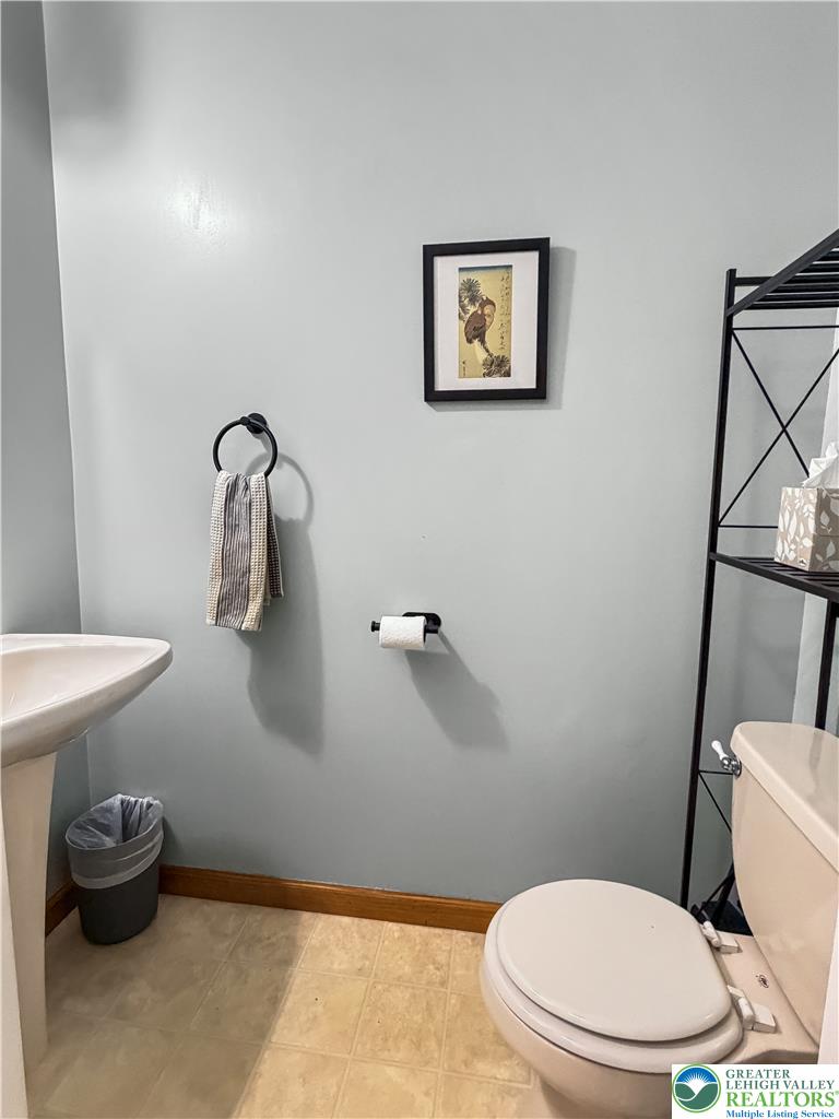 264 Oak Street Property Photo 16