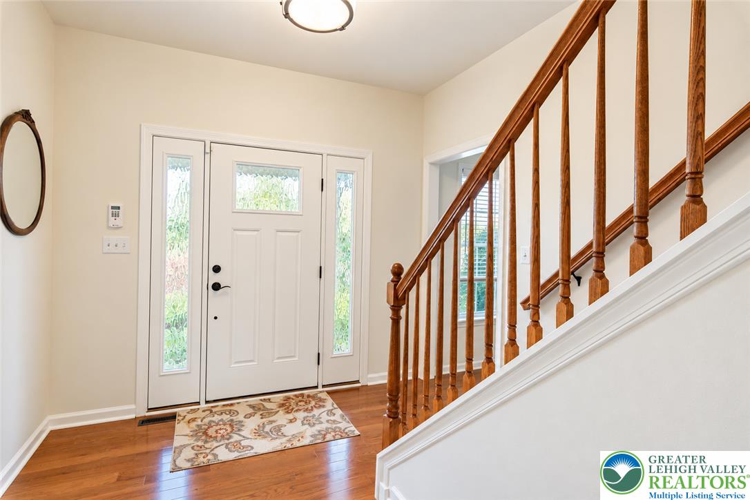 2525 Somerset Road Property Photo 21