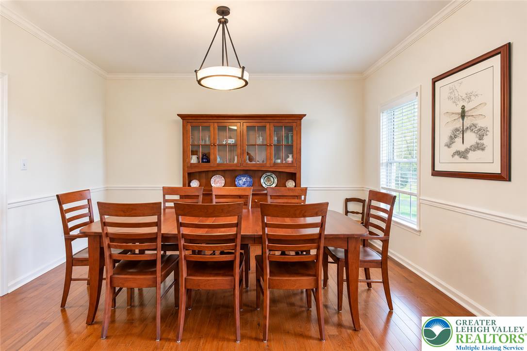2525 Somerset Road Property Photo 23