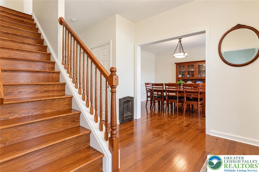 2525 Somerset Road Property Photo 37