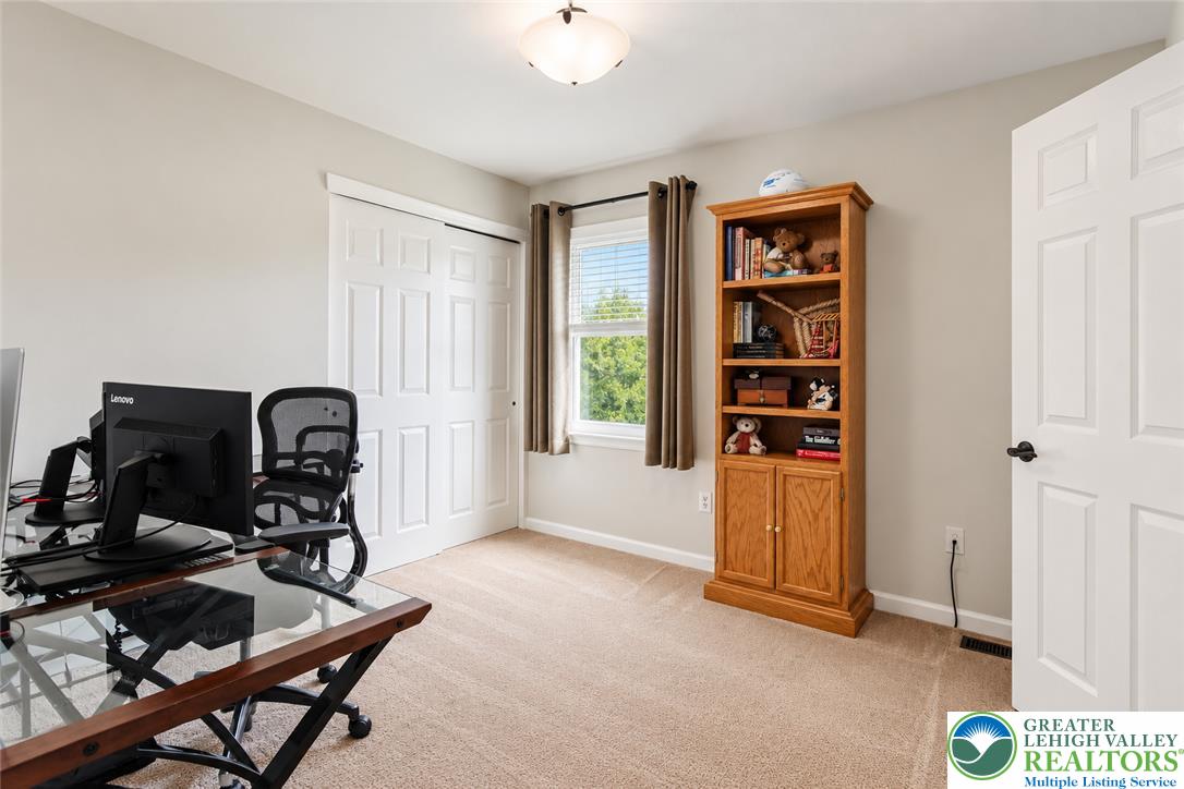 2525 Somerset Road Property Photo 44