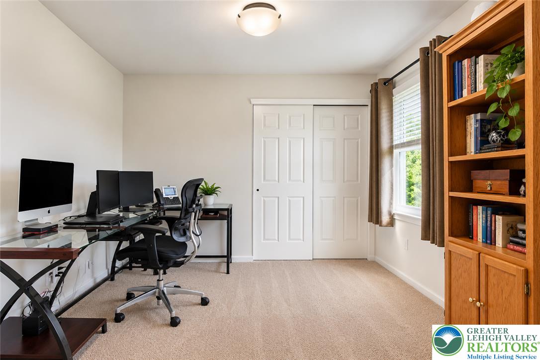 2525 Somerset Road Property Photo 45