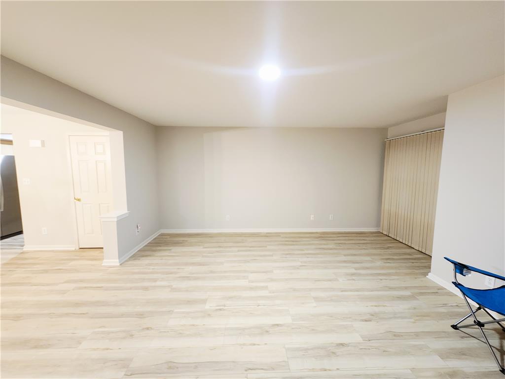 7276 Sauerkraut Lane A Property Photo 6