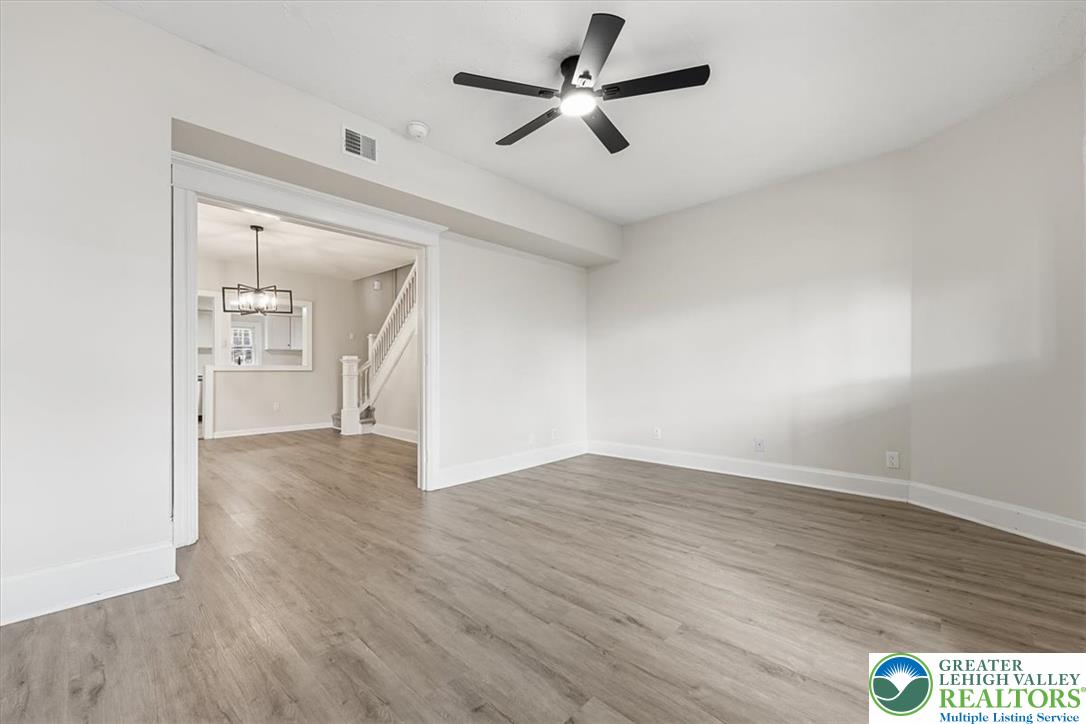 1110 Lehigh Avenue Property Photo 3