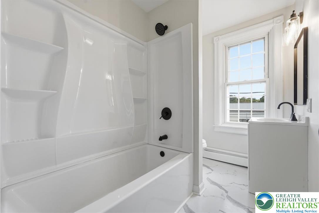 1110 Lehigh Avenue Property Photo 14