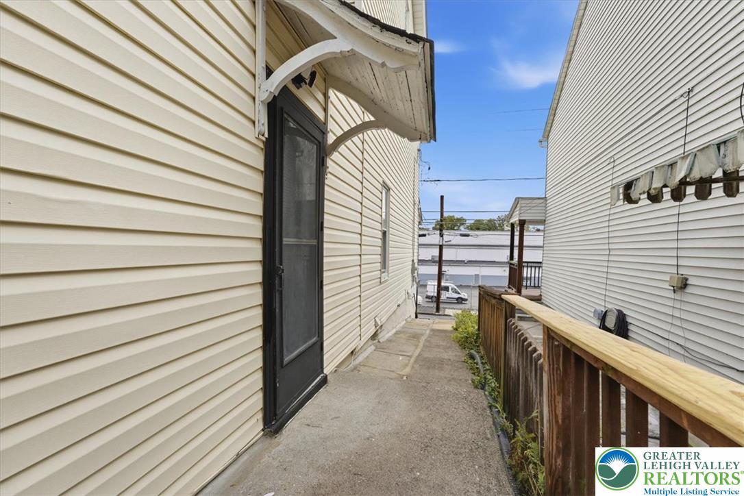 1110 Lehigh Avenue Property Photo 25