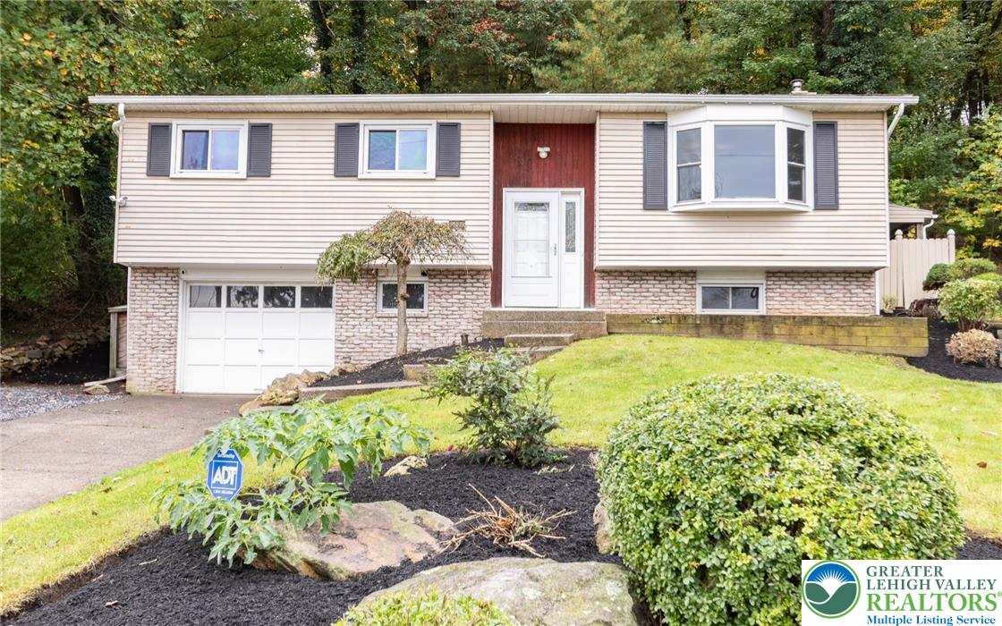 1420 Gail Avenue Property Photo 1
