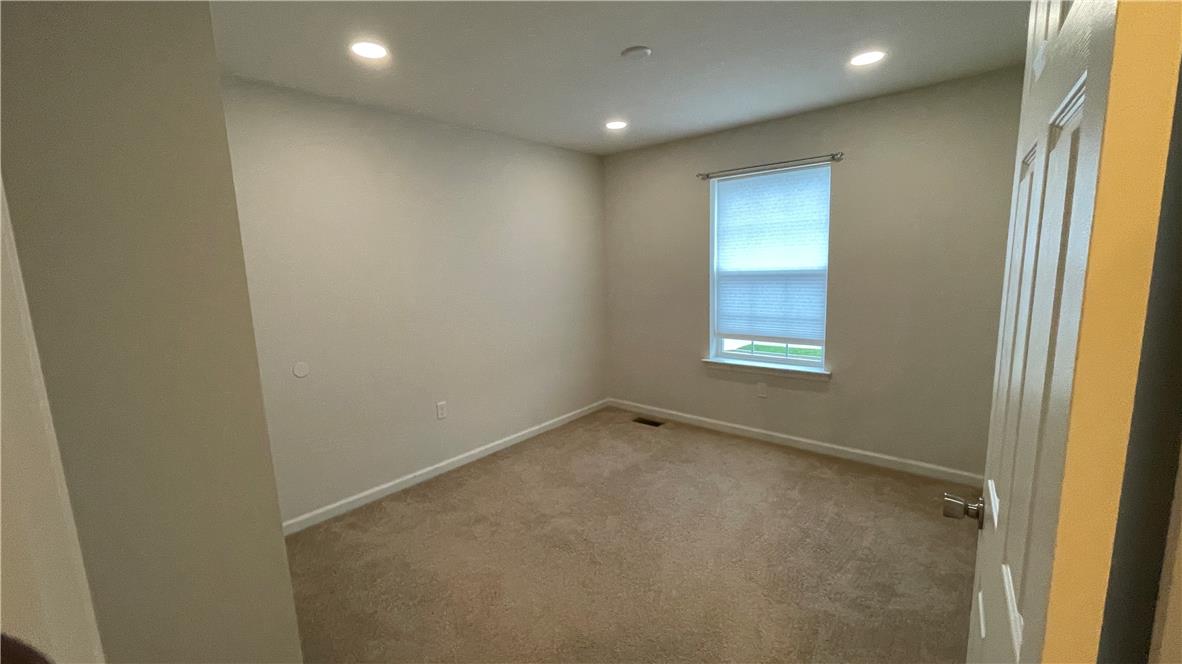 1373 Caspian Street Property Photo 9