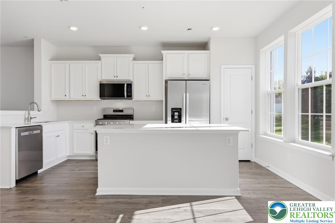 1086 Meadowlark Drive Property Photo 10