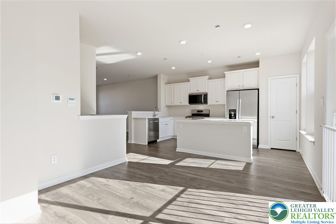 1086 Meadowlark Drive Property Photo 13