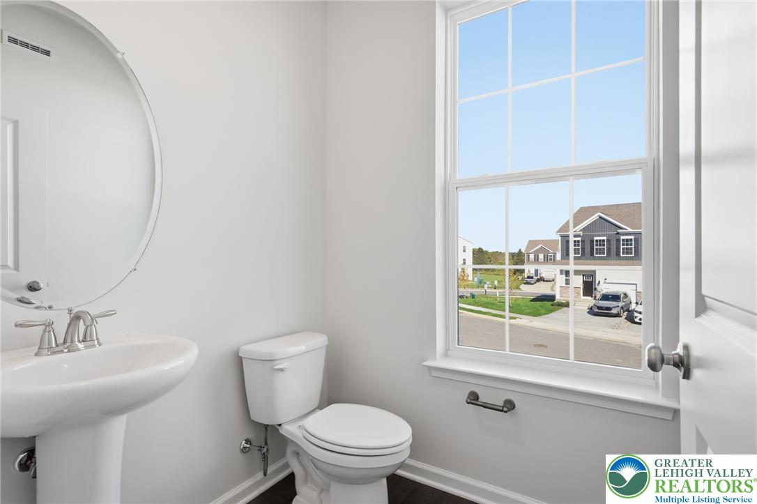 1086 Meadowlark Drive Property Photo 15
