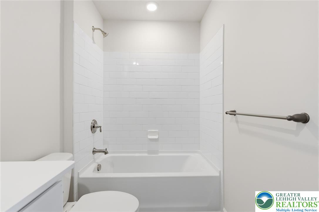 1086 Meadowlark Drive Property Photo 26