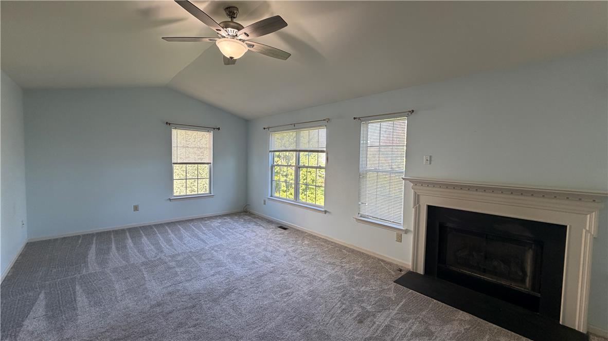 8100 Cross Creek Circle West Property Photo 18