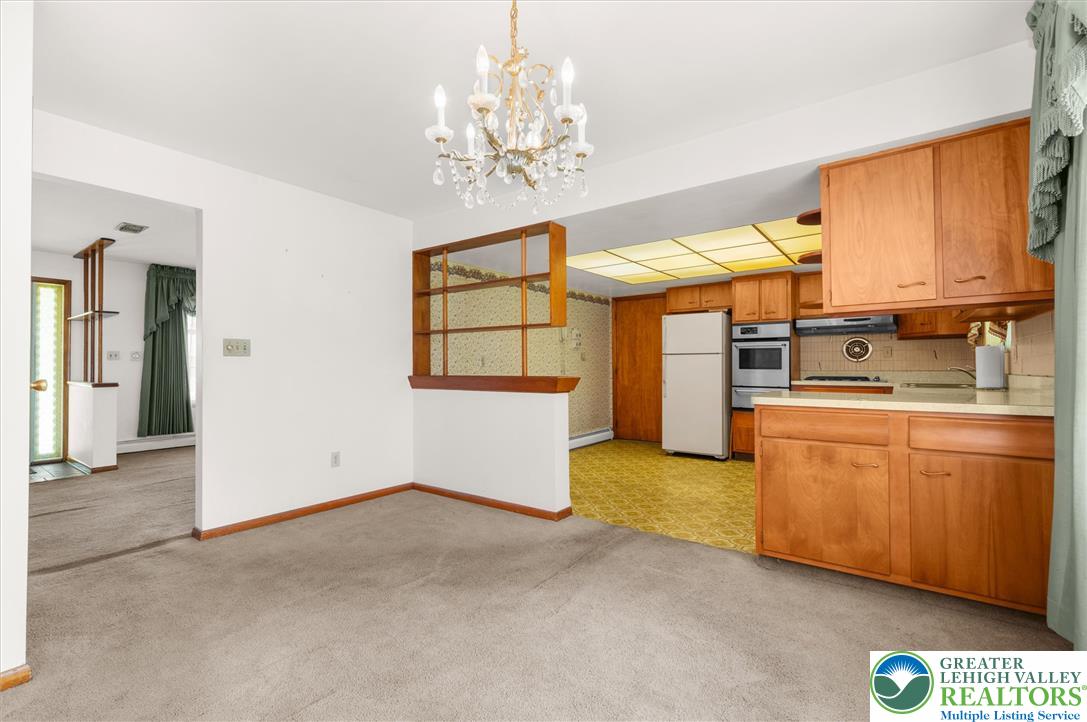 1246 8th Property Photo 8