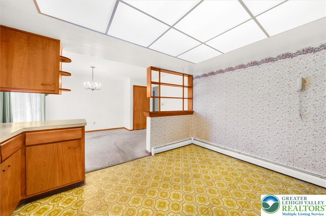 1246 8th Property Photo 11