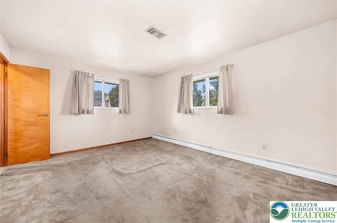 1246 8th Property Photo 16