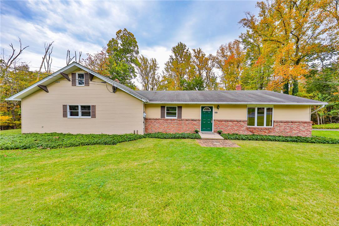 2642 Welshtown Road Property Photo 1
