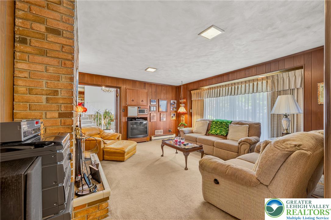100 South Greenwood Avenue Property Photo 23