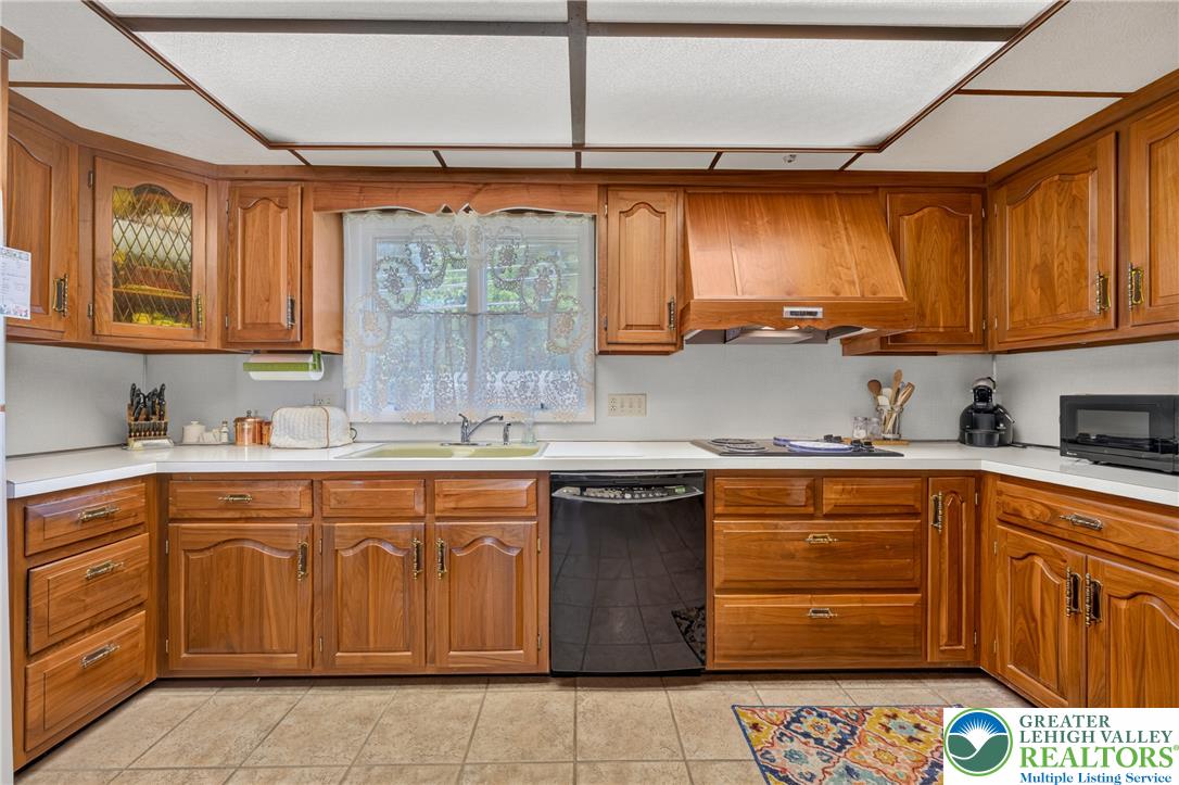100 South Greenwood Avenue Property Photo 27