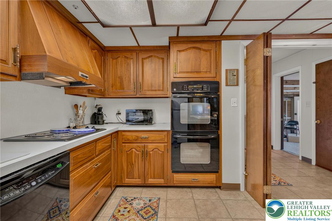 100 South Greenwood Avenue Property Photo 28