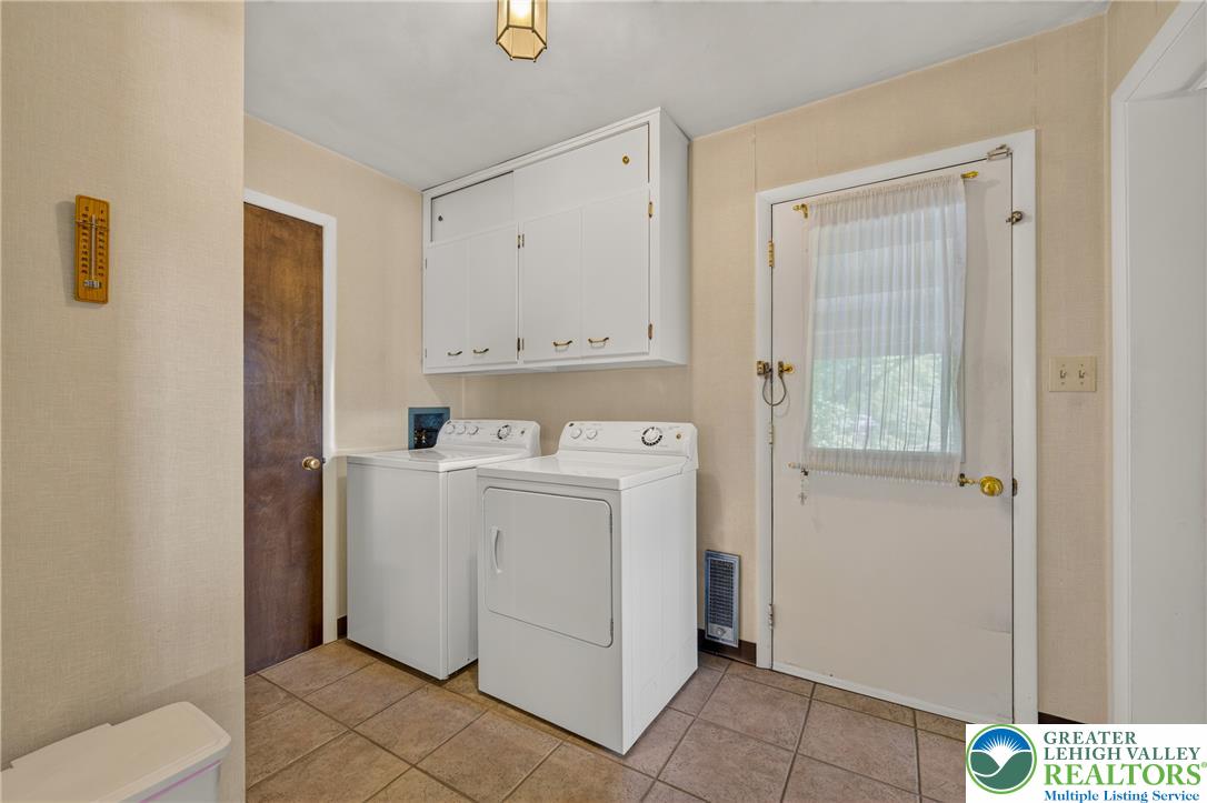 100 South Greenwood Avenue Property Photo 32