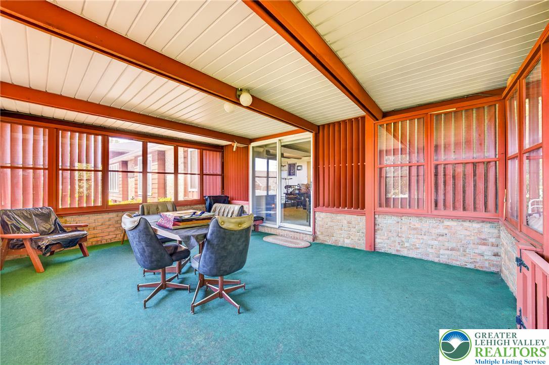 100 South Greenwood Avenue Property Photo 36
