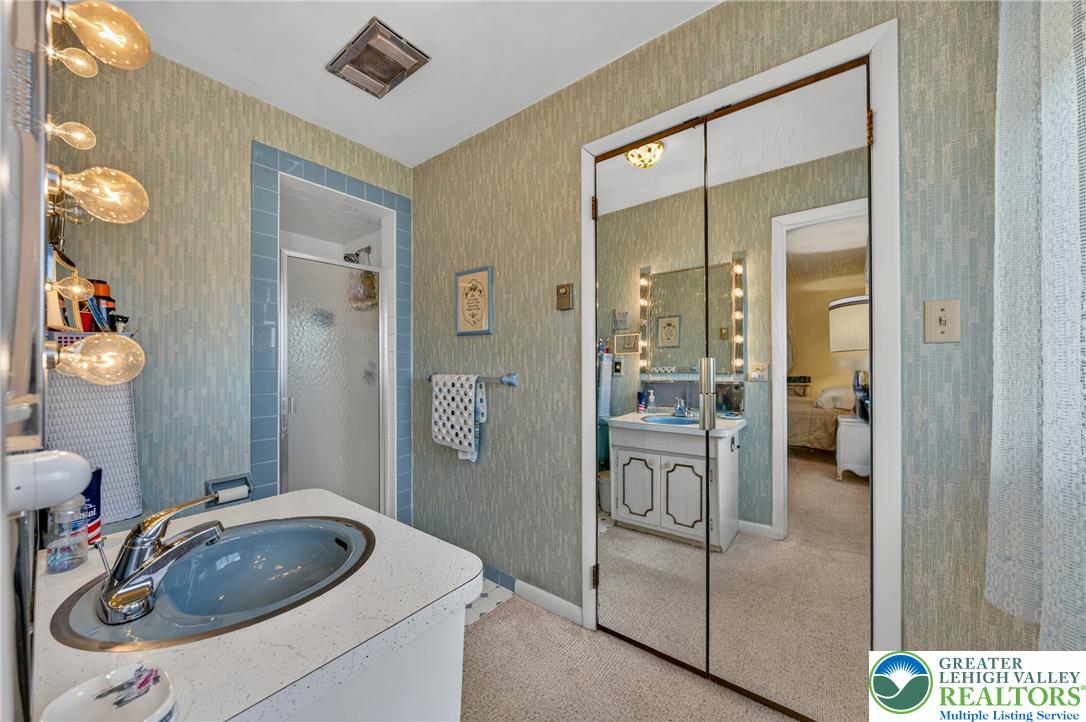 100 South Greenwood Avenue Property Photo 41