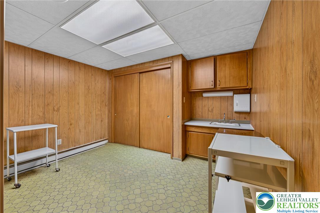 100 South Greenwood Avenue Property Photo 53