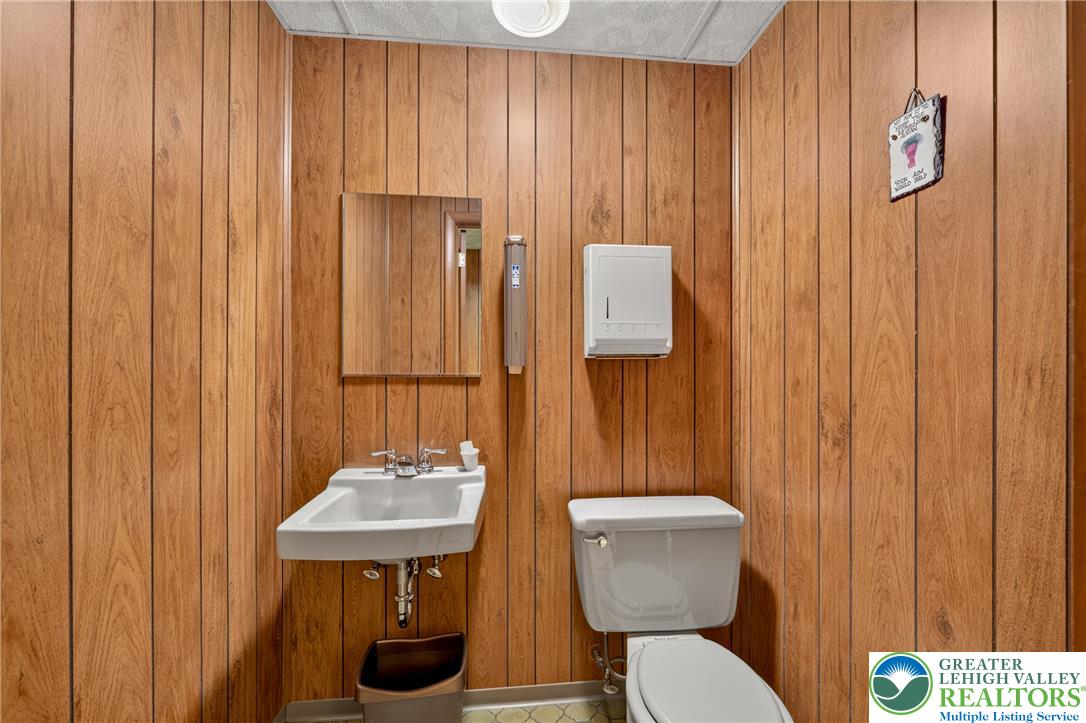 100 South Greenwood Avenue Property Photo 62