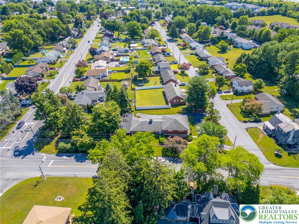 100 South Greenwood Avenue Property Photo 80