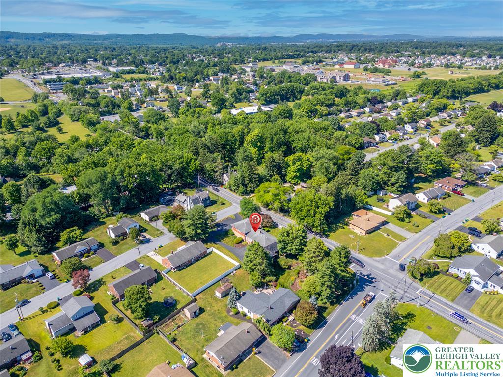 100 South Greenwood Avenue Property Photo 86