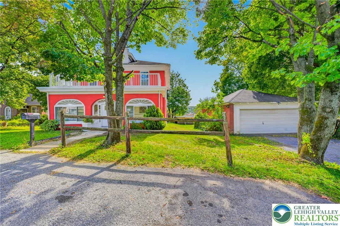 1014 Susquehanna Street Property Photo 5