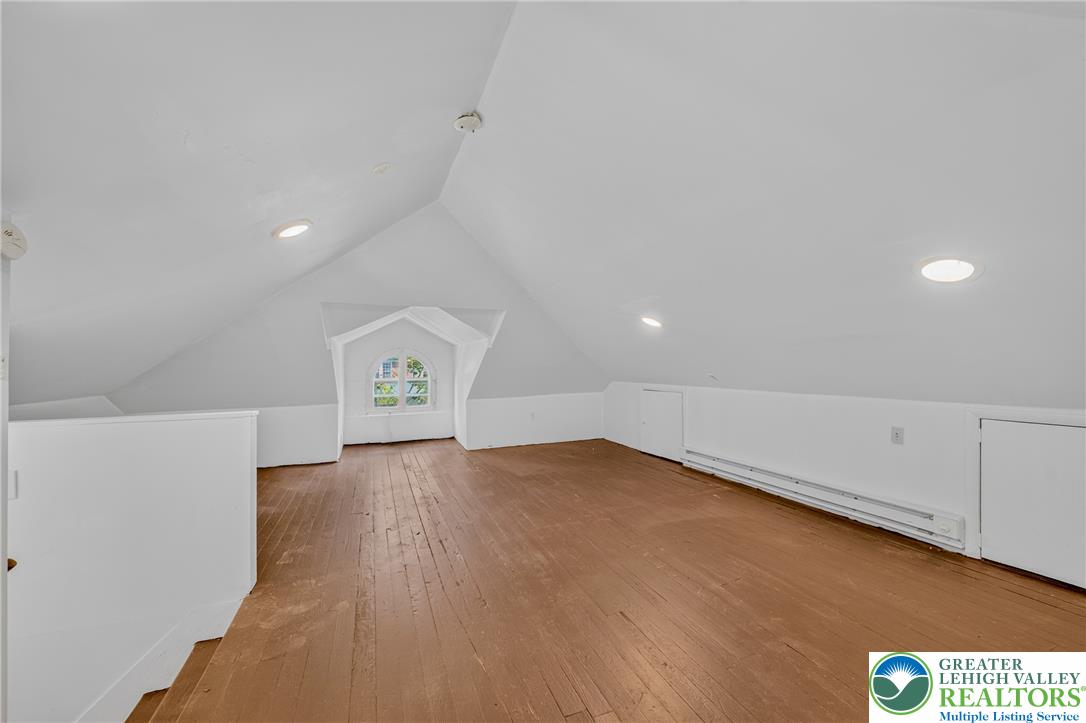1014 Susquehanna Street Property Photo 54