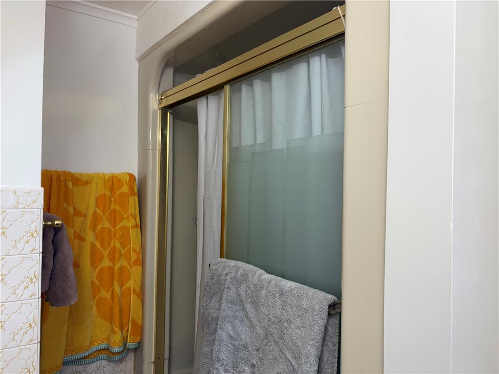 735 East Lexington Street Property Photo 13