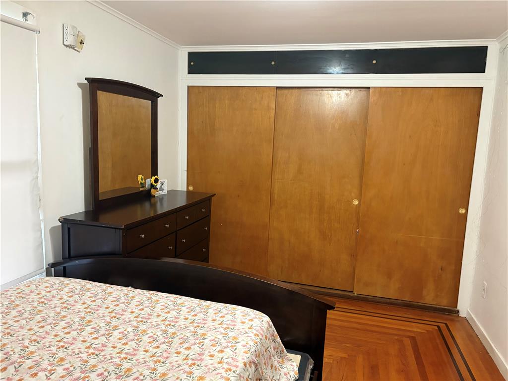735 Lexington Street Property Photo 17